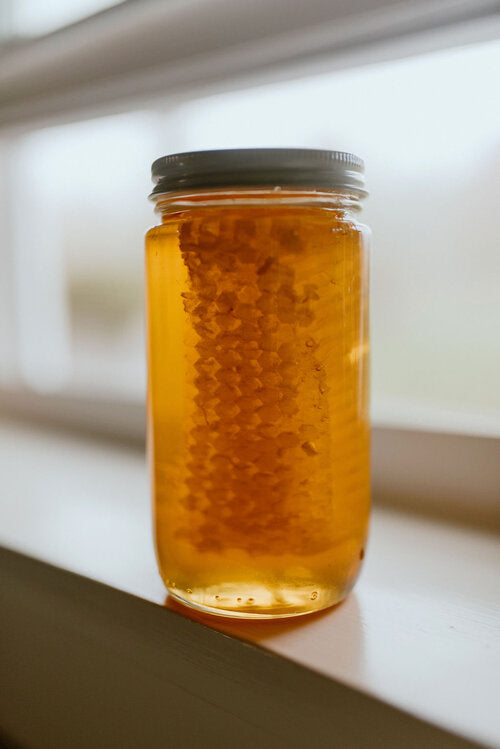 Chunk Honey (1 lb) - Heirloom Acre Honey